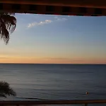 Primera Línea Playa El Palmeral Apartamento