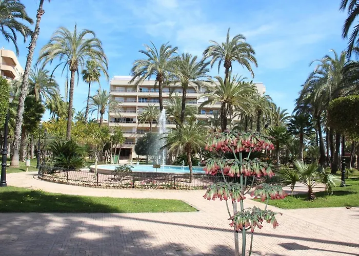 Primera Línea Playa El Palmeral Apartamento *